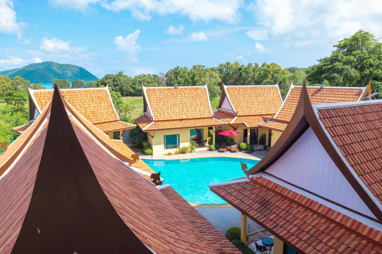 Phuket Kana International Hotel普吉岛卡娜国际酒店 Rawai Kültér fotó